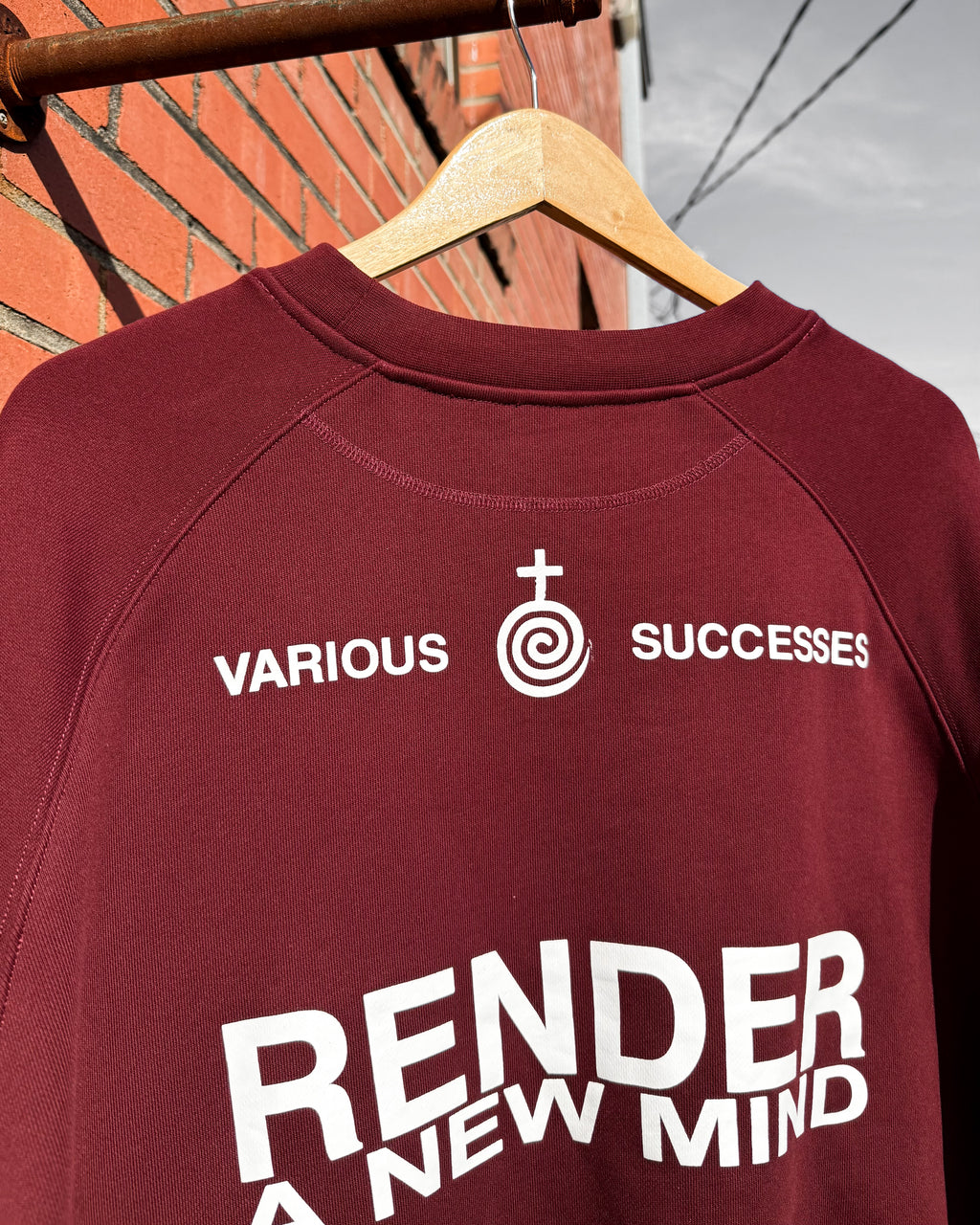 PEACE OF MIND CREWNECK